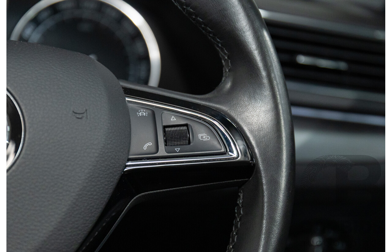 11/2016 Skoda Superb 206 TSI (4x4) NP MY17 4d Sedan Brilliant Silver Metallic Turbo 2.0L