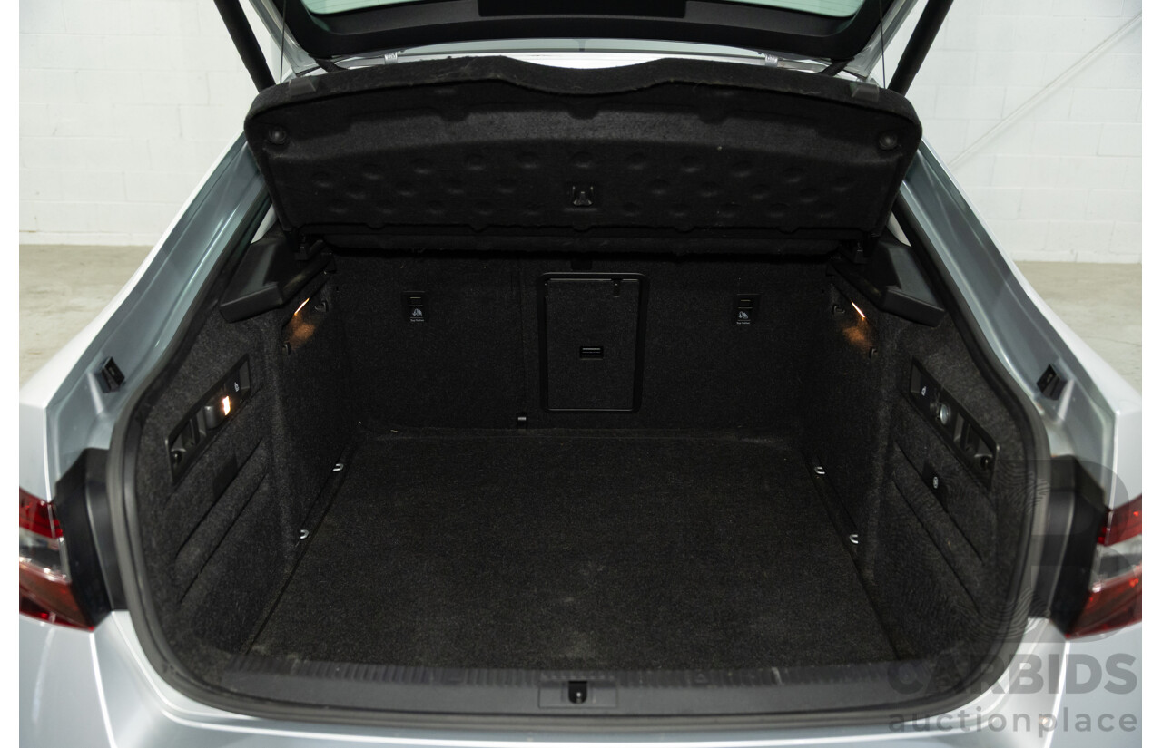 11/2016 Skoda Superb 206 TSI (4x4) NP MY17 4d Sedan Brilliant Silver Metallic Turbo 2.0L