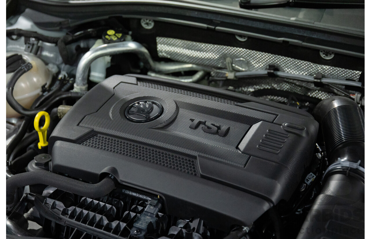 11/2016 Skoda Superb 206 TSI (4x4) NP MY17 4d Sedan Brilliant Silver Metallic Turbo 2.0L