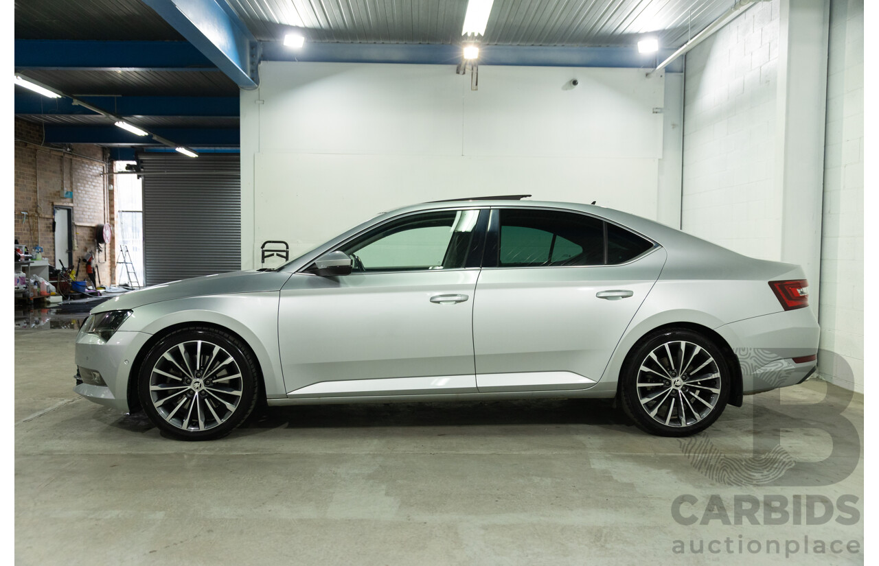 11/2016 Skoda Superb 206 TSI (4x4) NP MY17 4d Sedan Brilliant Silver Metallic Turbo 2.0L