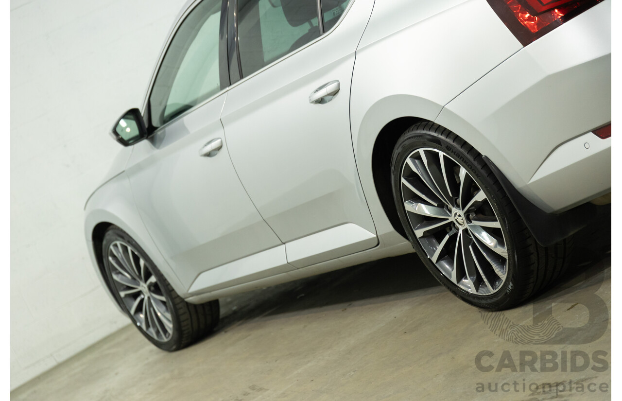 11/2016 Skoda Superb 206 TSI (4x4) NP MY17 4d Sedan Brilliant Silver Metallic Turbo 2.0L