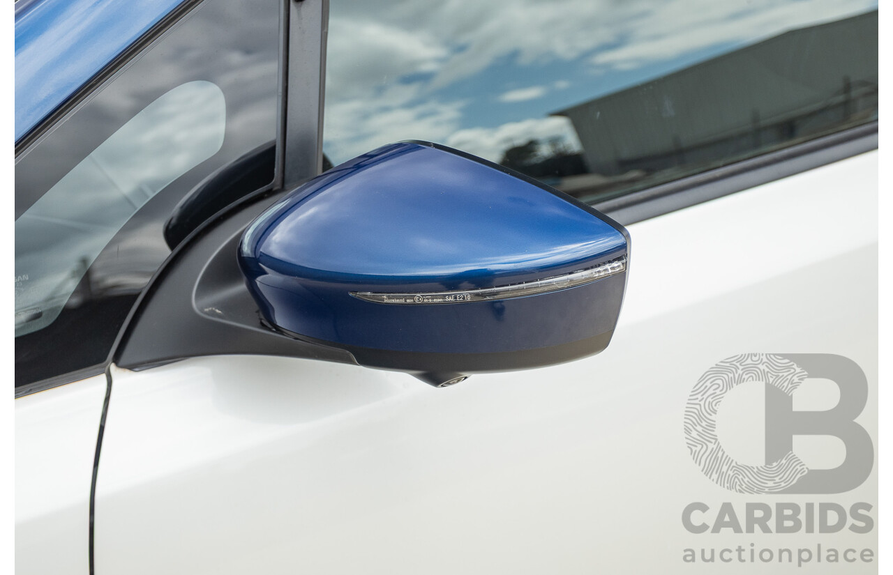 02/2018 Nissan Leaf ZE1 5d Hatchback Ivory Pearl /Dark Blue Pearl Dedicated Electric EV AC110kW - 07/21 Import