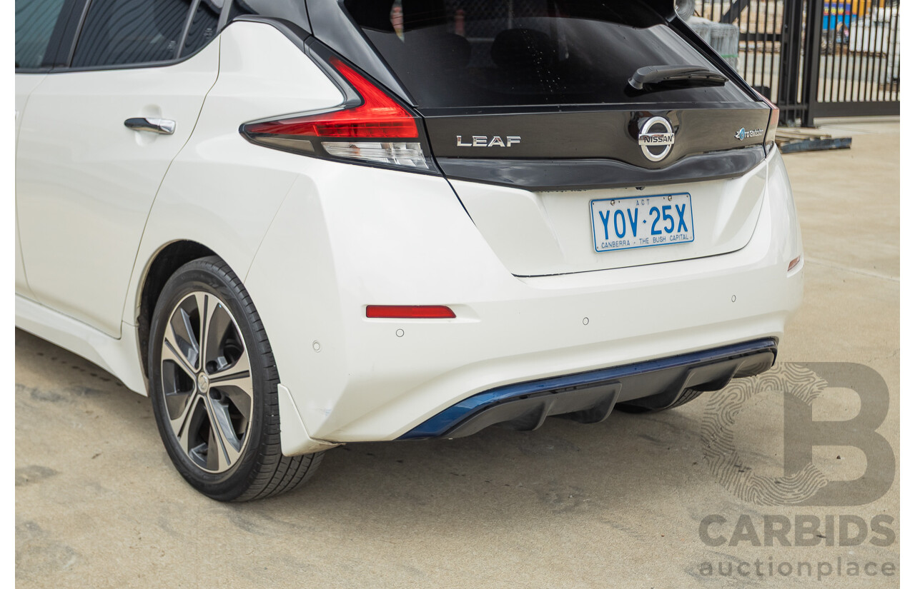 02/2018 Nissan Leaf ZE1 5d Hatchback Ivory Pearl /Dark Blue Pearl Dedicated Electric EV AC110kW - 07/21 Import