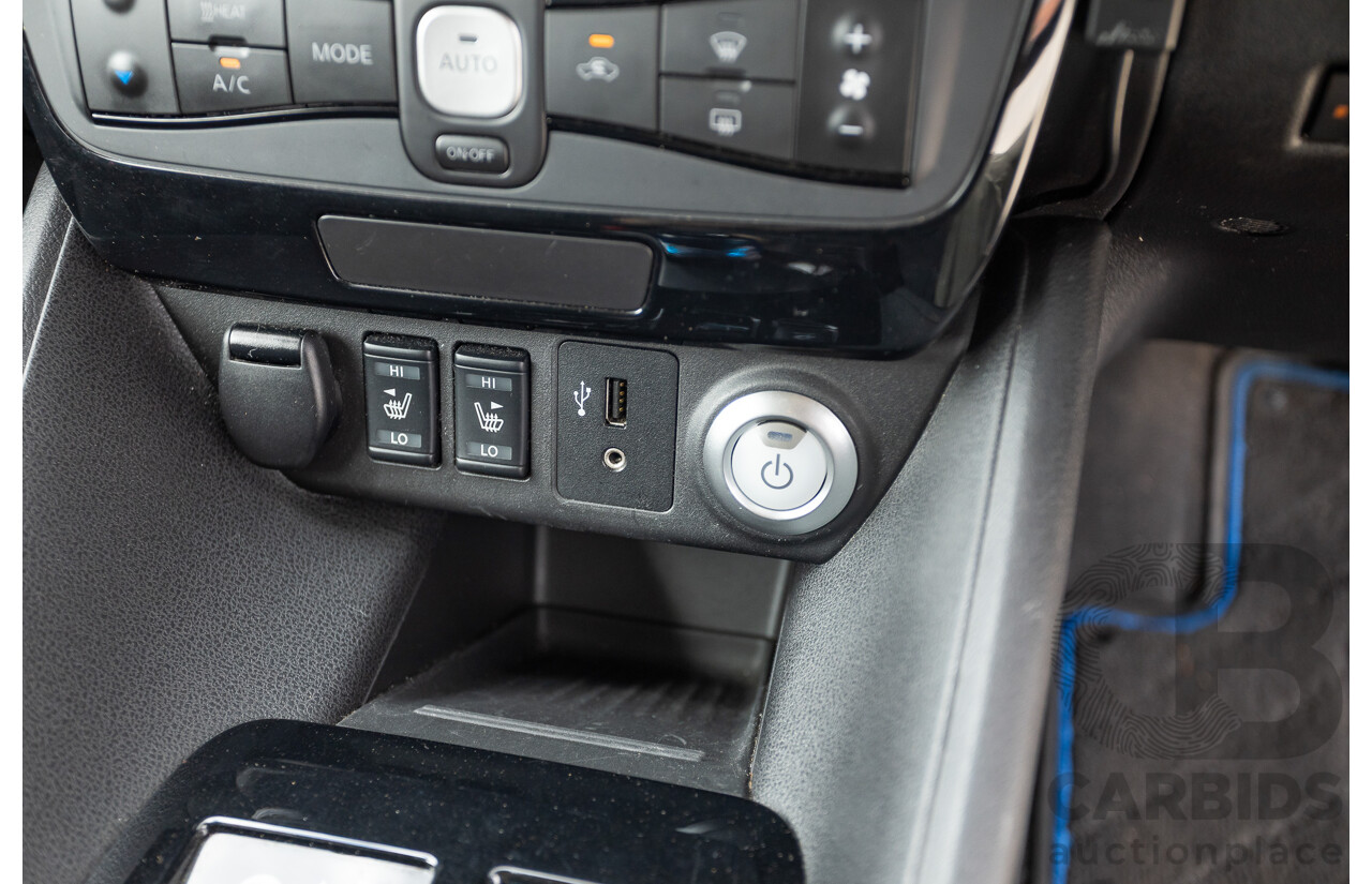 02/2018 Nissan Leaf ZE1 5d Hatchback Ivory Pearl /Dark Blue Pearl Dedicated Electric EV AC110kW - 07/21 Import