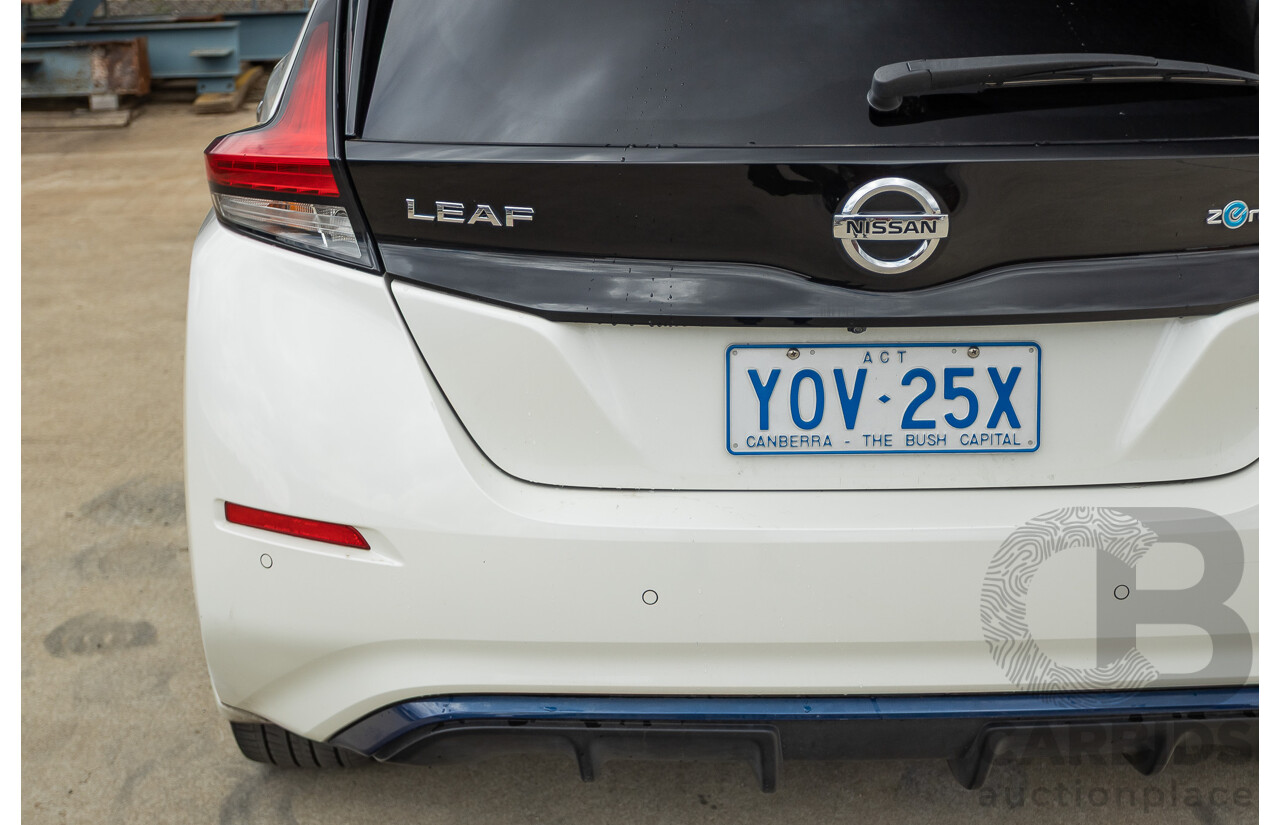 02/2018 Nissan Leaf ZE1 5d Hatchback Ivory Pearl /Dark Blue Pearl Dedicated Electric EV AC110kW - 07/21 Import
