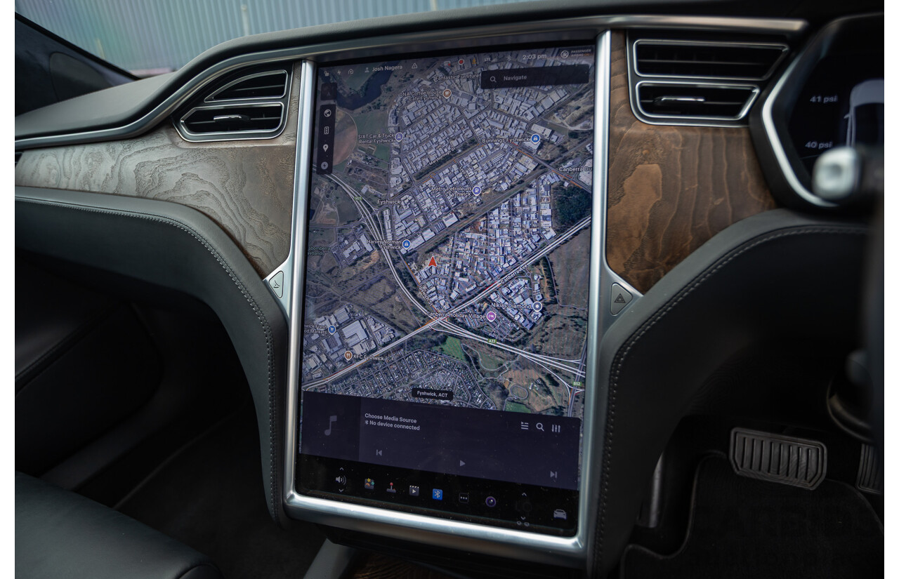 10/2017 Tesla Model S 75 MY17 4D Hatchback Pearl White - Dedicated Electric EV 235kw