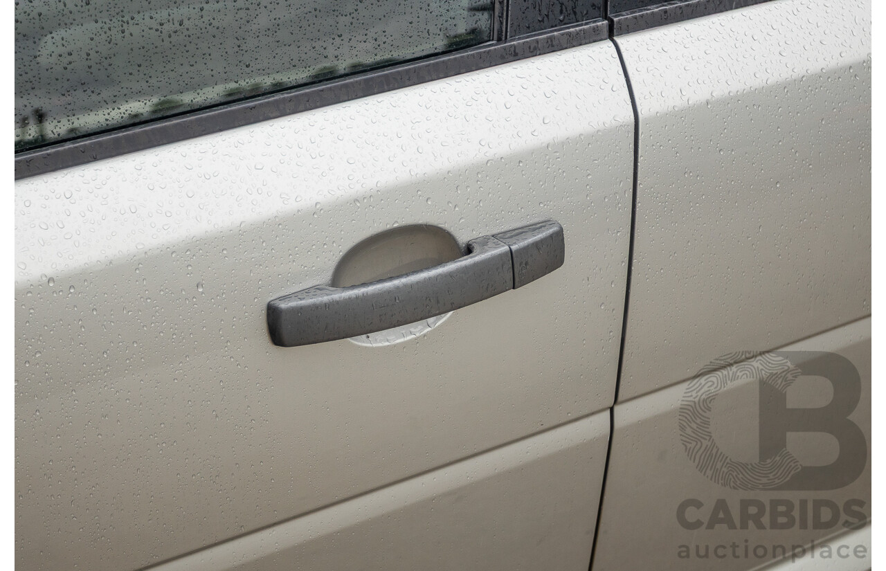 09/2012 Land Rover Freelander 2 HSE (4x4) LF MY11 4D Wagon Silver Turbo Diesel 2.2L