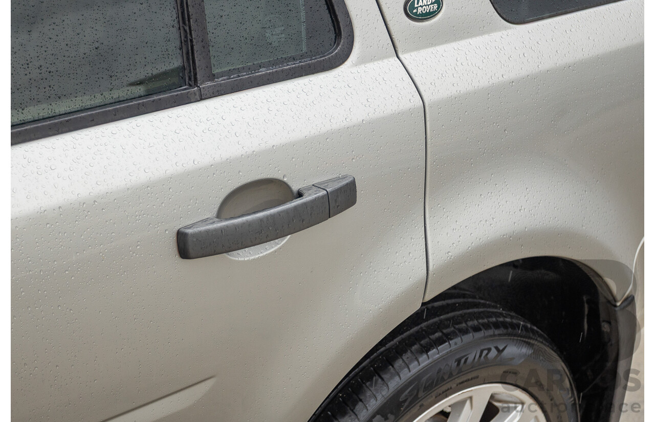 09/2012 Land Rover Freelander 2 HSE (4x4) LF MY11 4D Wagon Silver Turbo Diesel 2.2L