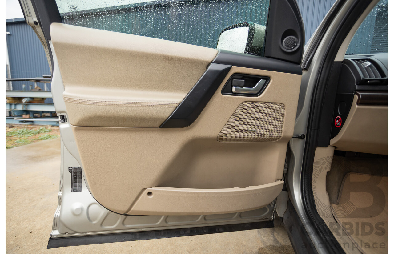 09/2012 Land Rover Freelander 2 HSE (4x4) LF MY11 4D Wagon Silver Turbo Diesel 2.2L