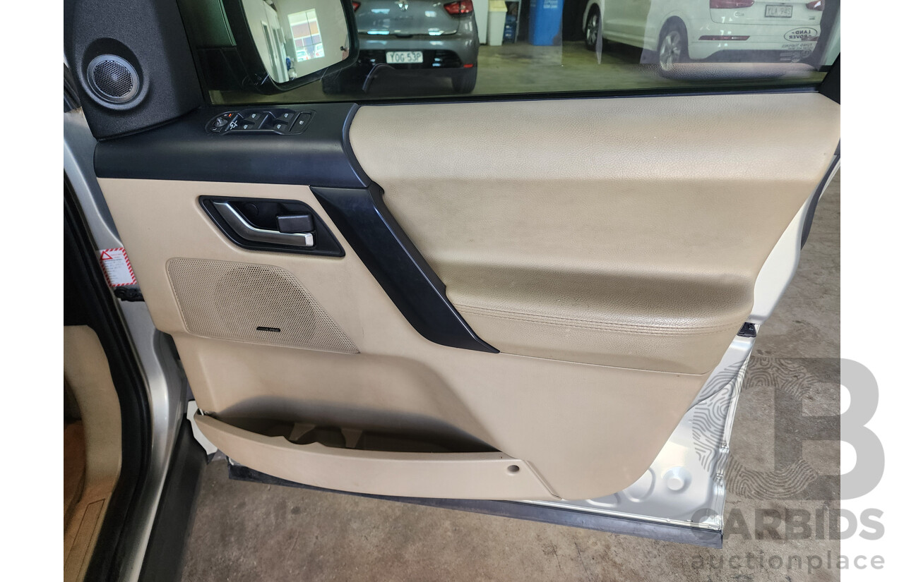 09/2012 Land Rover Freelander 2 HSE (4x4) LF MY11 4D Wagon Silver Turbo Diesel 2.2L