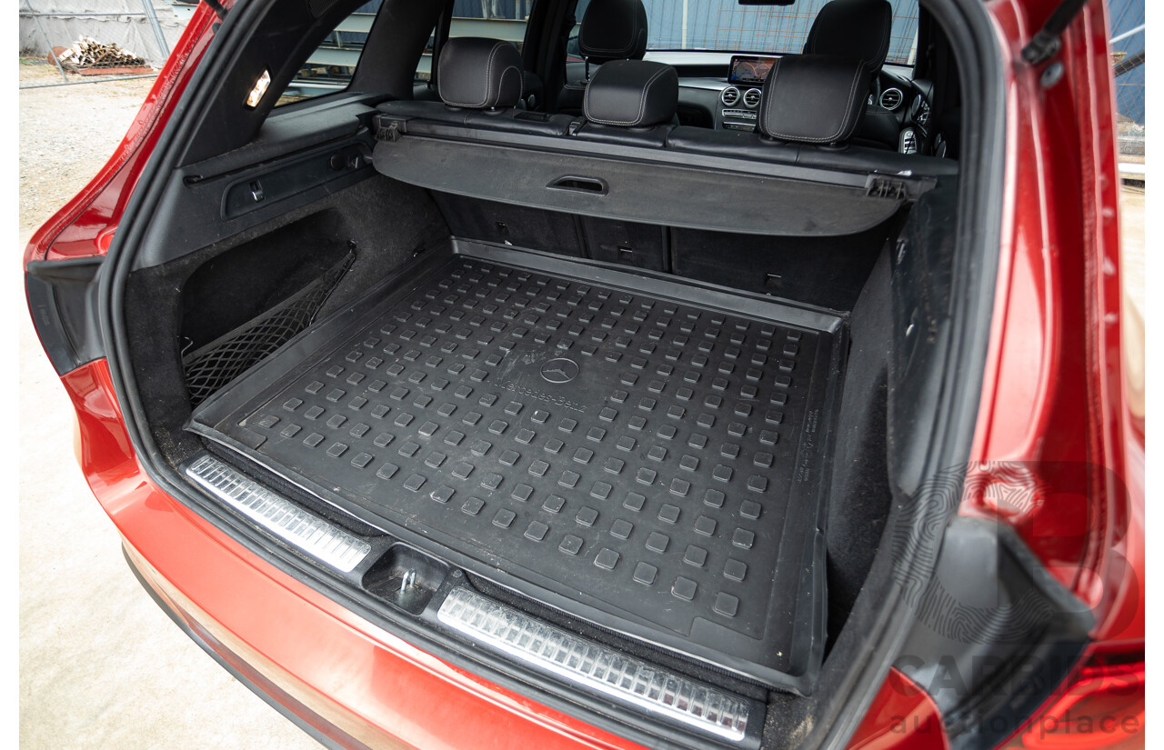 2/2020 Mercedes-Benz GLC300 4MATIC (AWD) X253 MY20 4D Wagon Designo Hyacinth Red Turbo 2.0L