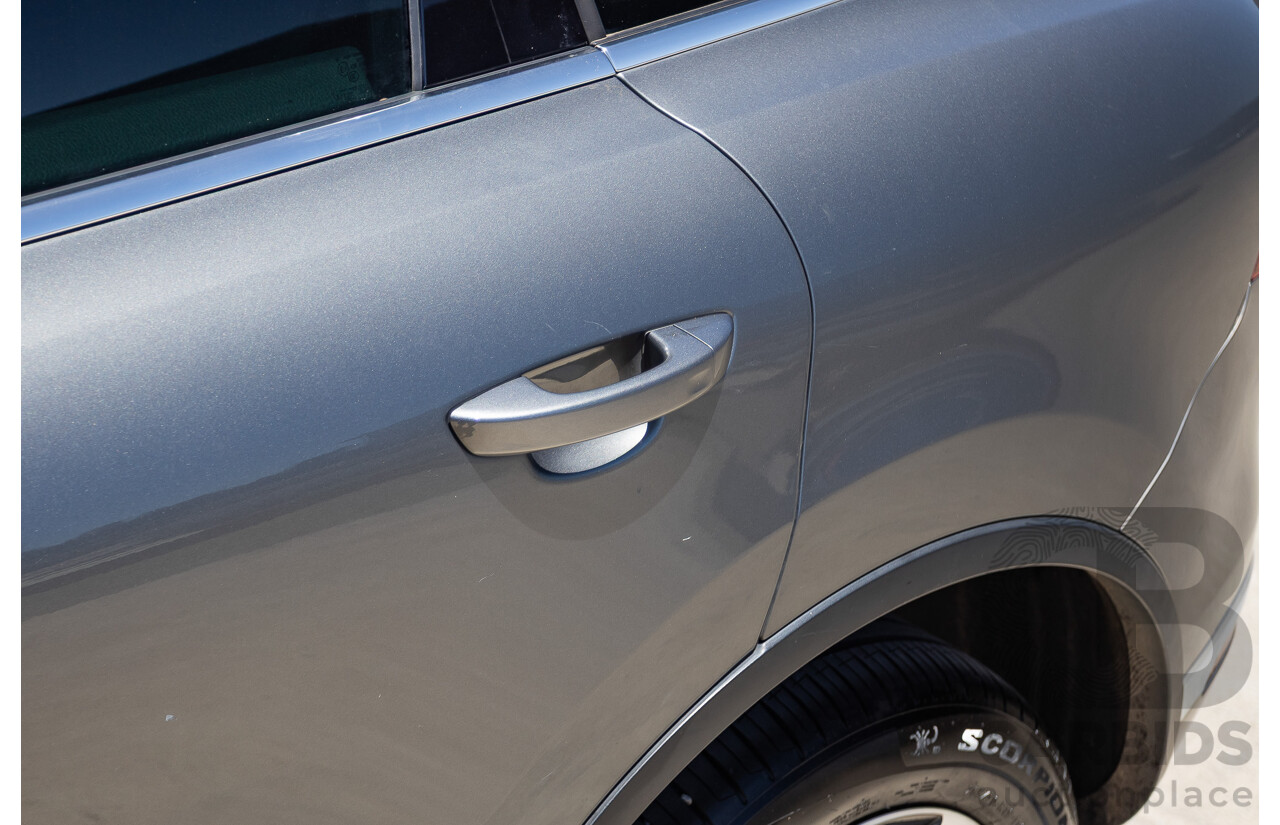 11/2017 Volkswagen Touareg 150 TDI Monochrome (AWD) 7P MY18 4D Wagon Canyon Grey Turbo Diesel 3.0L