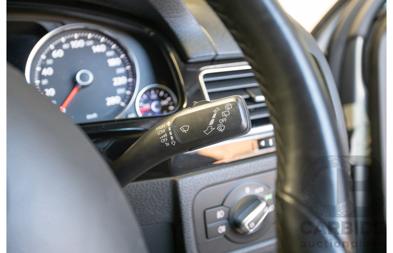 11/2017 Volkswagen Touareg 150 TDI Monochrome (AWD) 7P MY18 4D Wagon Canyon Grey Turbo Diesel 3.0L