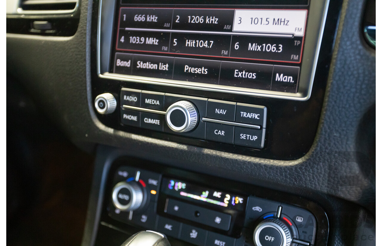 11/2017 Volkswagen Touareg 150 TDI Monochrome (AWD) 7P MY18 4D Wagon Canyon Grey Turbo Diesel 3.0L