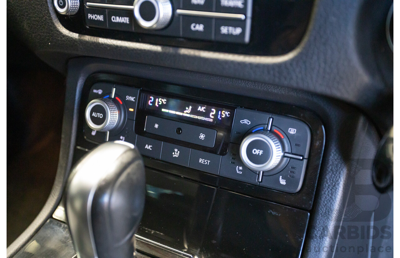 11/2017 Volkswagen Touareg 150 TDI Monochrome (AWD) 7P MY18 4D Wagon Canyon Grey Turbo Diesel 3.0L