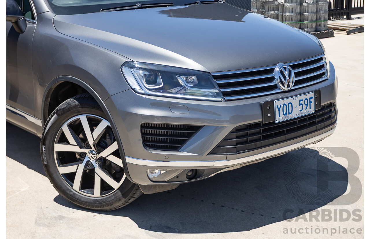 11/2017 Volkswagen Touareg 150 TDI Monochrome (AWD) 7P MY18 4D Wagon Canyon Grey Turbo Diesel 3.0L