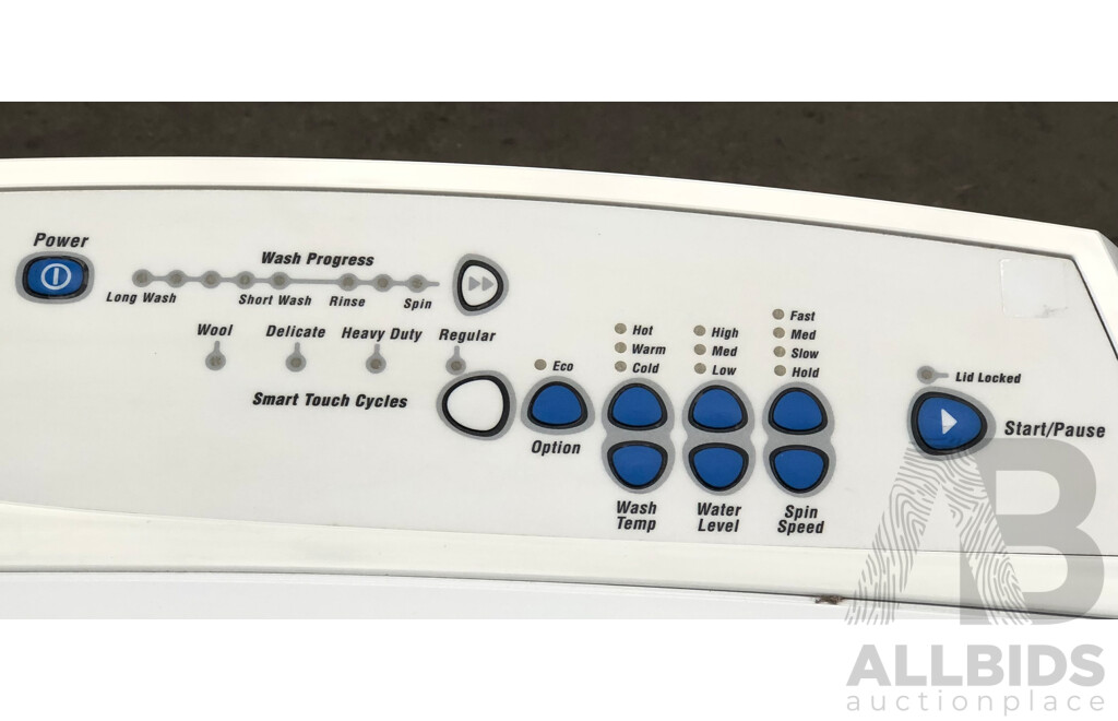 Fisher & Paykel 5.5KG Top-Loader Washing Machine