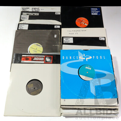 Collection of Approx 35 Early Electronic Dance Music 12-Inch Singles Including Underworld, Deep Dish, Dimitri From Paris, Dubtribe Sound System, Café del Mar & More