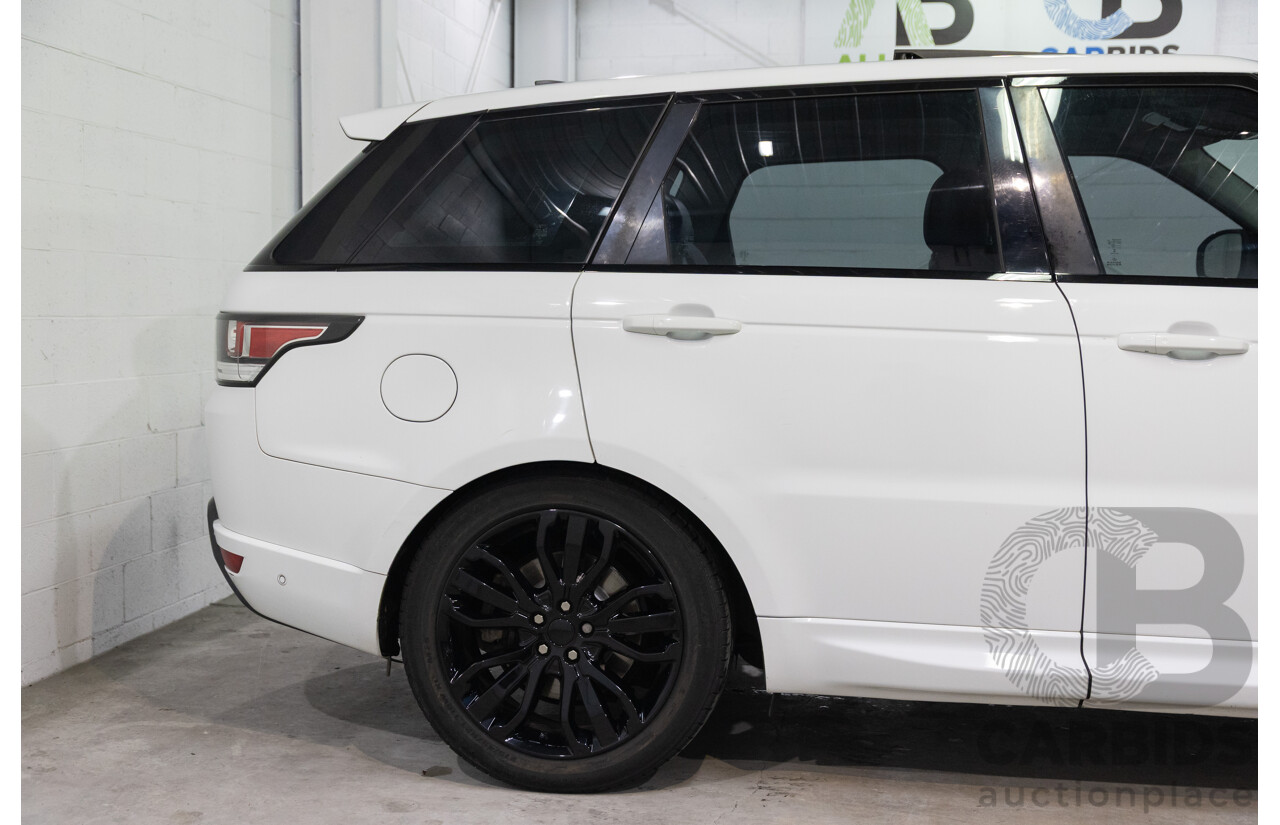 01/2017 Land Rover Range Rover Sport 3.0 TDV6 SE (AWD) LW MY17 4d Wagon Fuji White Turbo Diesel V6 3.0L
