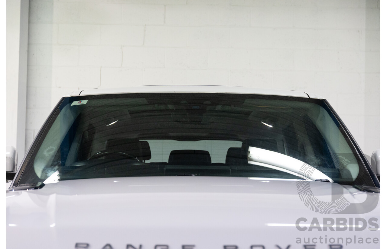 01/2017 Land Rover Range Rover Sport 3.0 TDV6 SE (AWD) LW MY17 4d Wagon Fuji White Turbo Diesel V6 3.0L