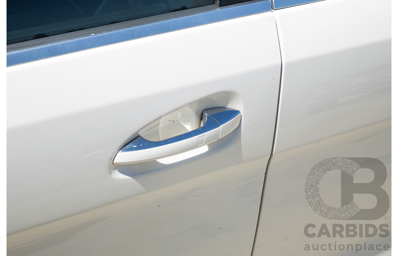 9/2012 Mercedes-Benz ML63 AMG (AWD) 166 4D Wagon Diamond White Twin Turbo V8 5.5L