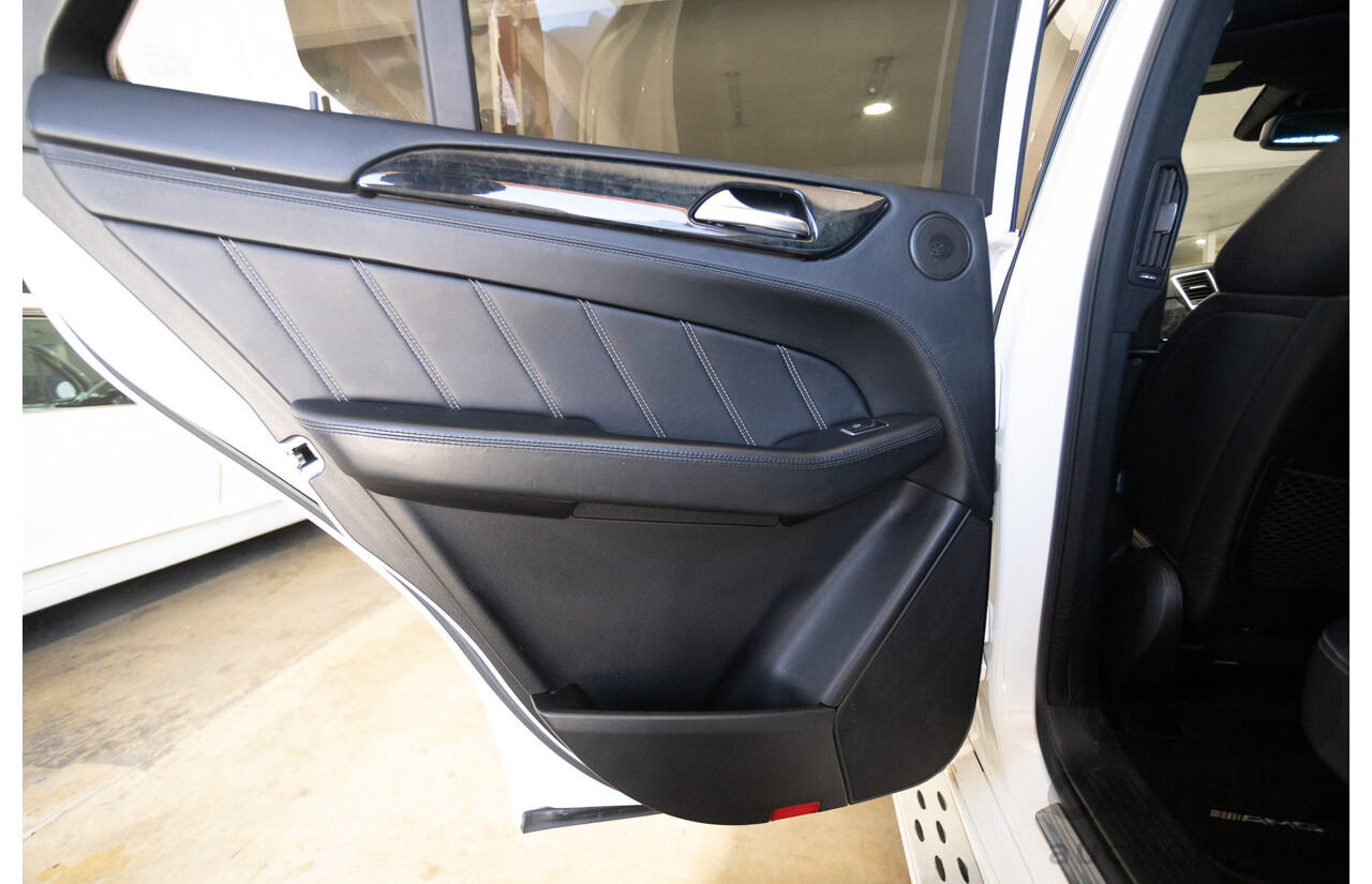 9/2012 Mercedes-Benz ML63 AMG (AWD) 166 4D Wagon Diamond White Twin Turbo V8 5.5L