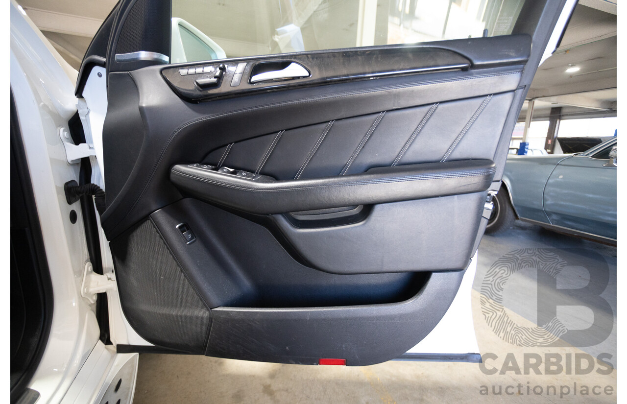 9/2012 Mercedes-Benz ML63 AMG (AWD) 166 4D Wagon Diamond White Twin Turbo V8 5.5L