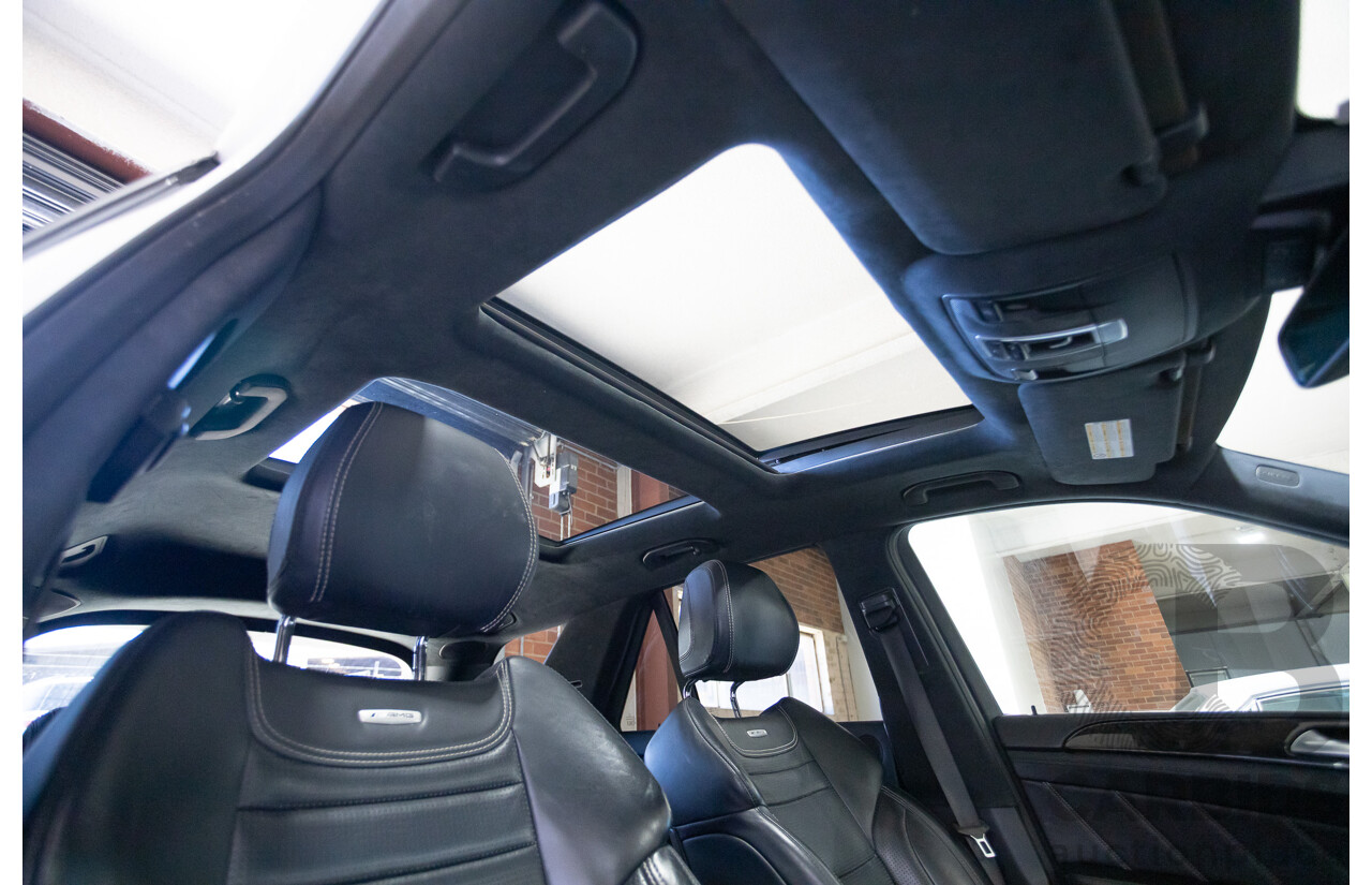 9/2012 Mercedes-Benz ML63 AMG (AWD) 166 4D Wagon Diamond White Twin Turbo V8 5.5L