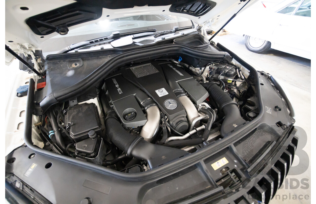 9/2012 Mercedes-Benz ML63 AMG (AWD) 166 4D Wagon Diamond White Twin Turbo V8 5.5L