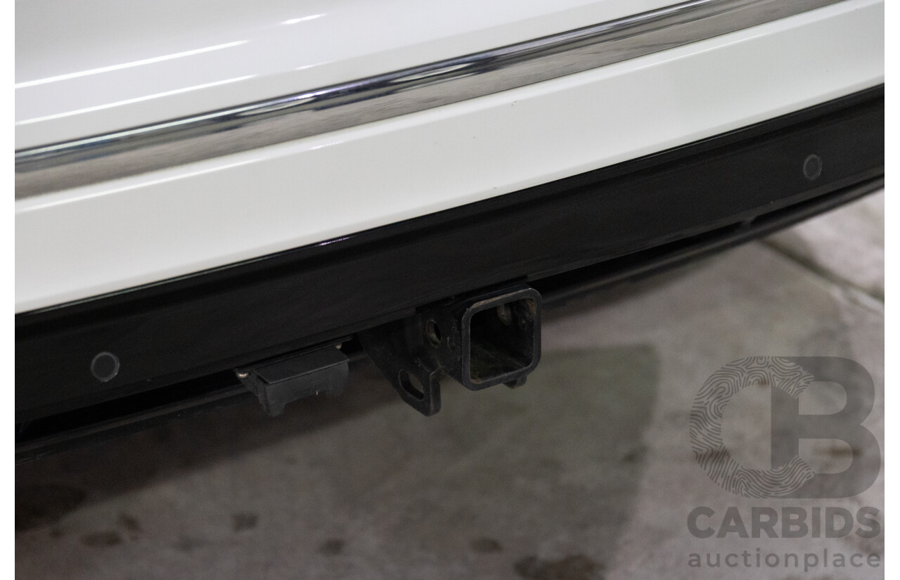 07/2017 Volkswagen Tiguan 140TDI Highline R-Line Package (AWD) 5NA MY18 4d Wagon Pure White Turbo Diesel 2.0L