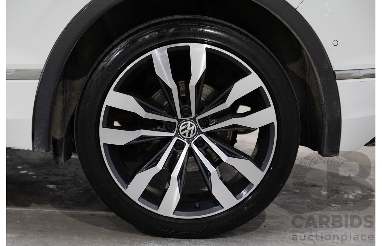 07/2017 Volkswagen Tiguan 140TDI Highline R-Line Package (AWD) 5NA MY18 4d Wagon Pure White Turbo Diesel 2.0L