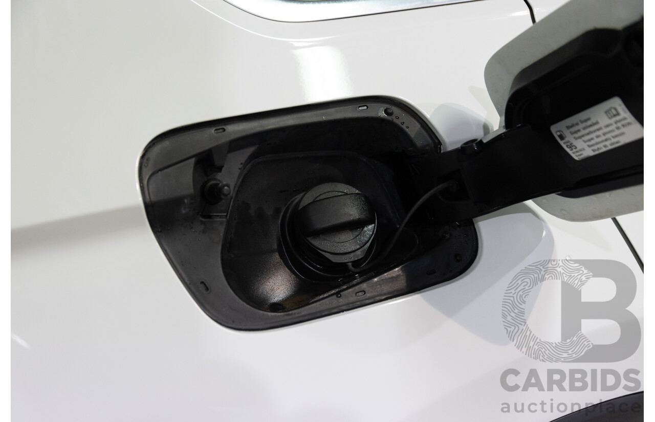 08/2017 Volkswagen Tiguan 132TSI Comfortline (AWD) 5NA MY18 4d Wagon Pure White Turbo 2.0L