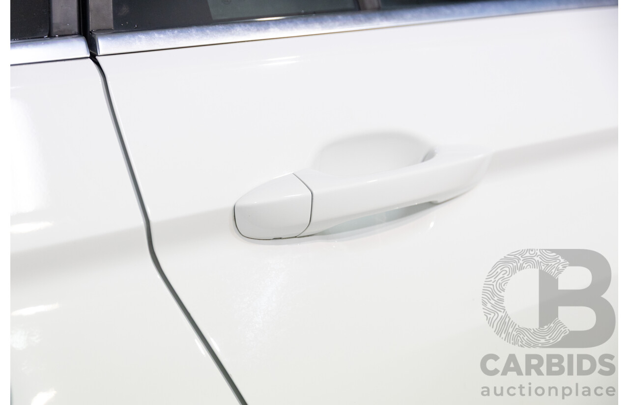 08/2017 Volkswagen Tiguan 132TSI Comfortline (AWD) 5NA MY18 4d Wagon Pure White Turbo 2.0L