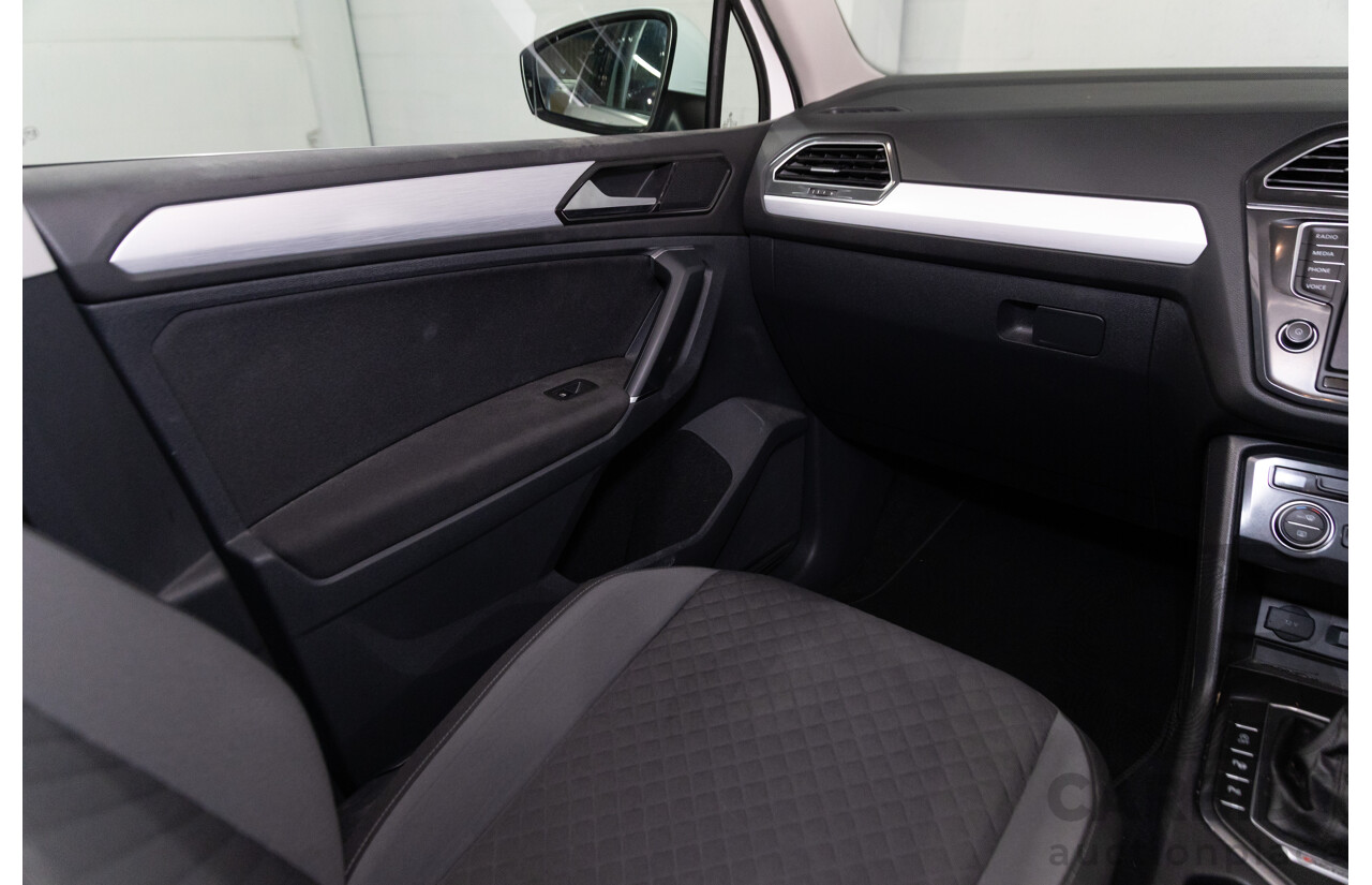 08/2017 Volkswagen Tiguan 132TSI Comfortline (AWD) 5NA MY18 4d Wagon Pure White Turbo 2.0L