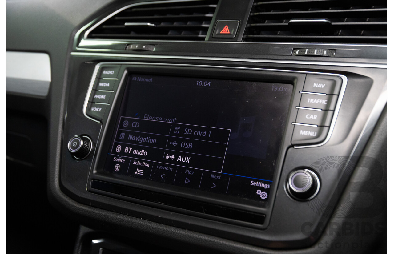 08/2017 Volkswagen Tiguan 132TSI Comfortline (AWD) 5NA MY18 4d Wagon Pure White Turbo 2.0L