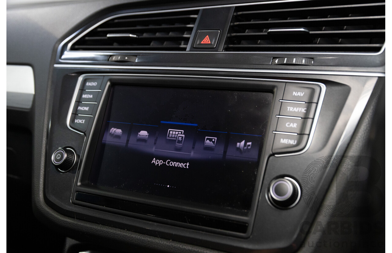 08/2017 Volkswagen Tiguan 132TSI Comfortline (AWD) 5NA MY18 4d Wagon Pure White Turbo 2.0L