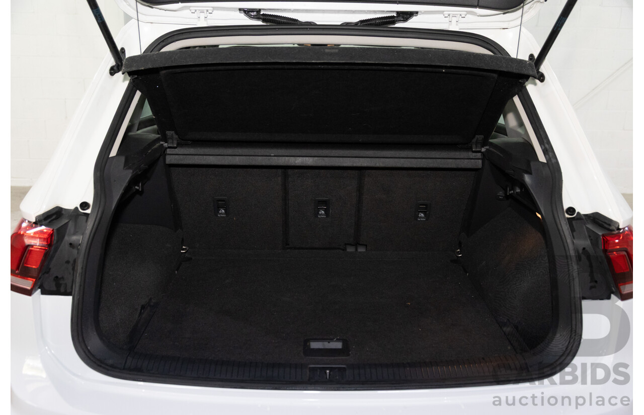 08/2017 Volkswagen Tiguan 132TSI Comfortline (AWD) 5NA MY18 4d Wagon Pure White Turbo 2.0L