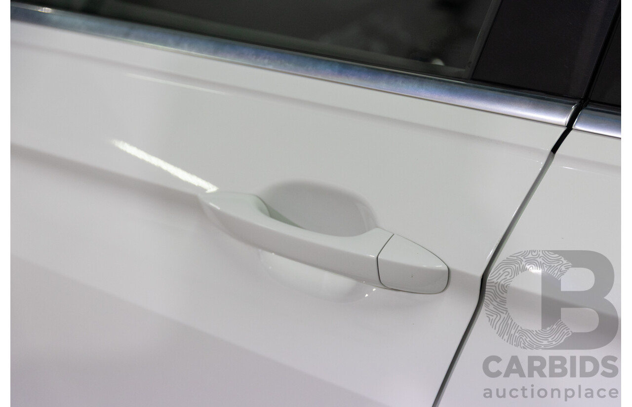 08/2017 Volkswagen Tiguan 132TSI Comfortline (AWD) 5NA MY18 4d Wagon Pure White Turbo 2.0L