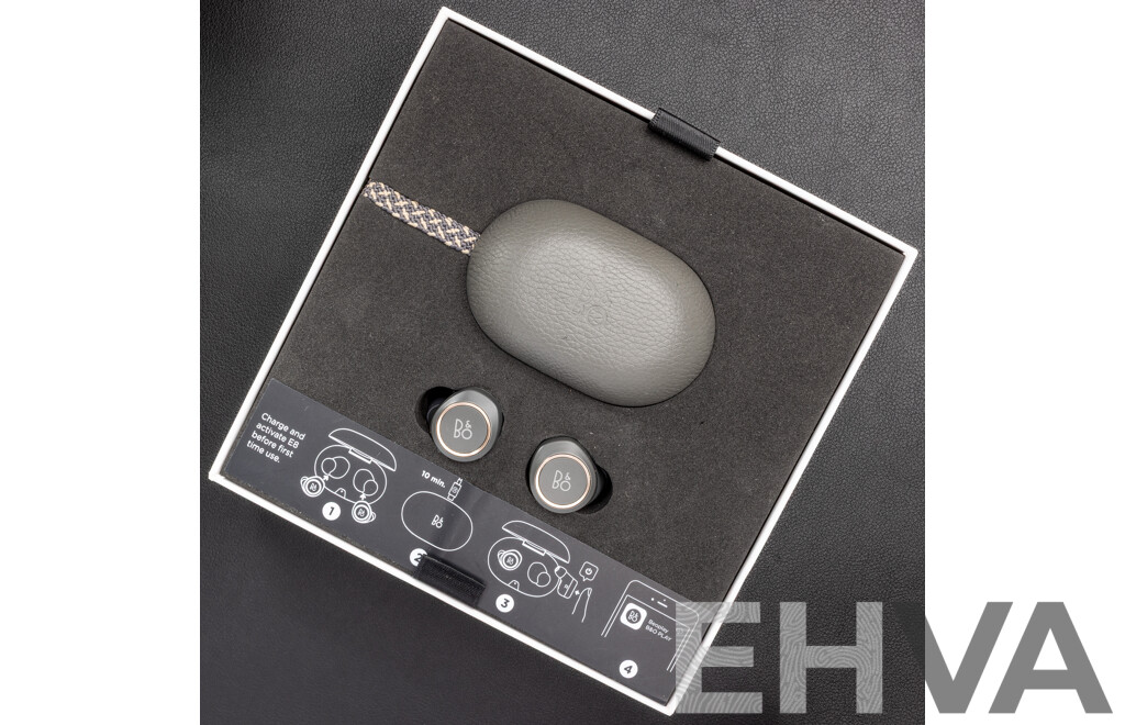Beoplay E8 Truly Wireless Earphones, Complete in Original Presentation Box