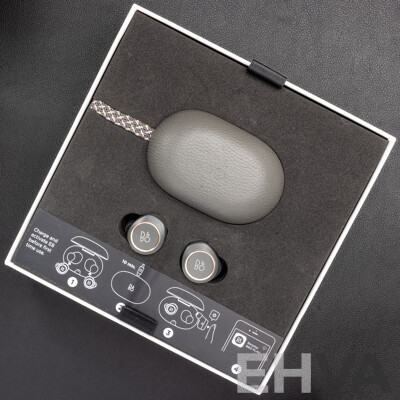 Beoplay E8 Truly Wireless Earphones, Complete in Original Presentation Box