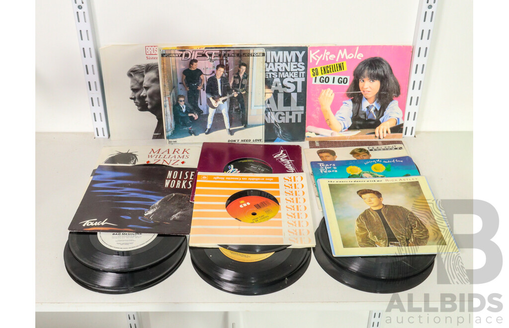 Collection Retro Vinyl Seven Inch Singles, Mostly of Australian Interest Including Kylie Mole, Jimmy Barnes and More