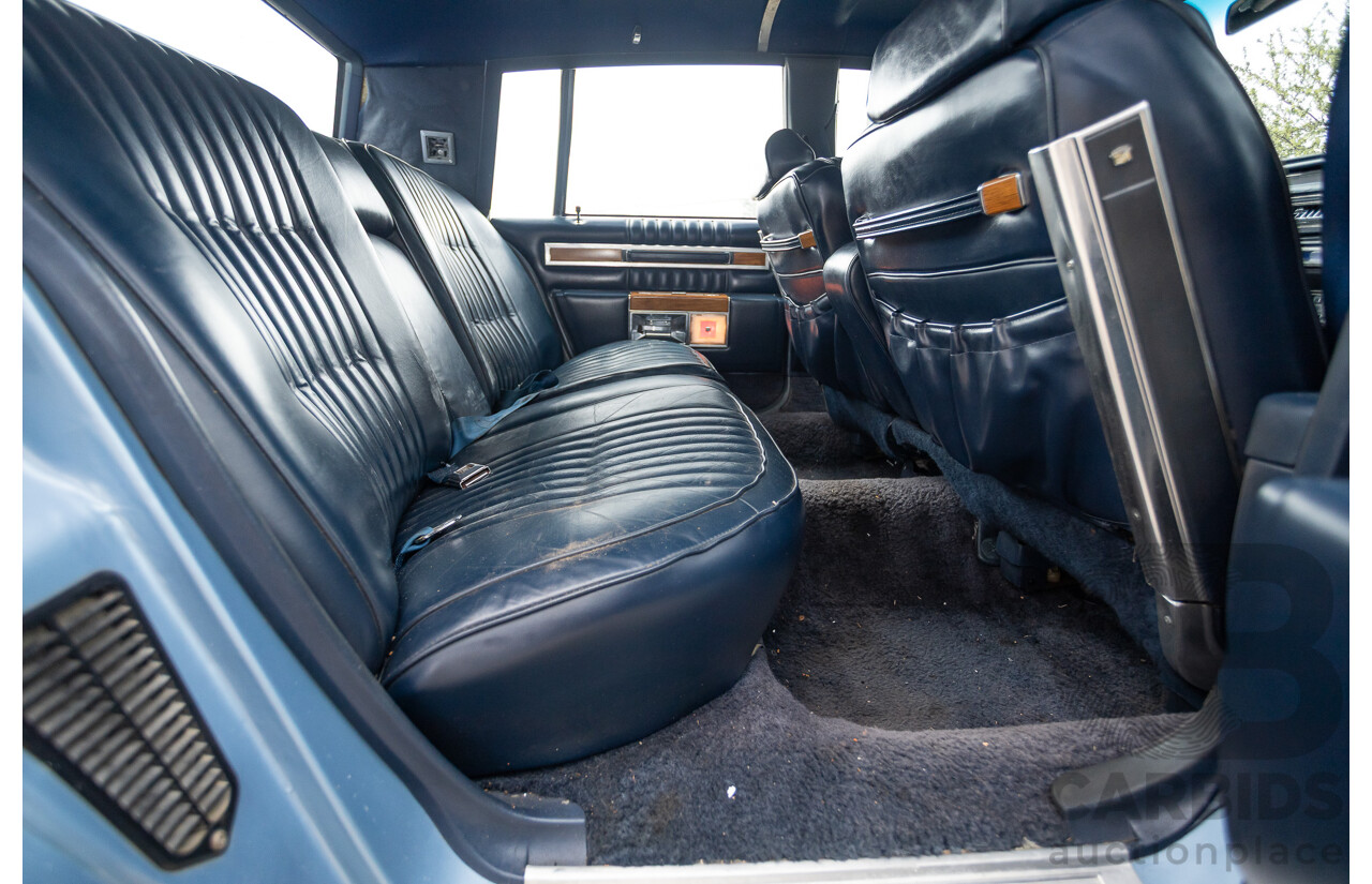 01/1981 Cadillac DeVille 4d Sedan Blue / Grey V8 5.0L