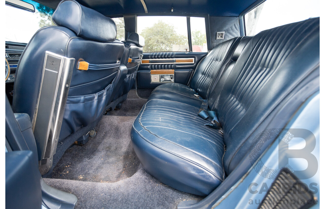 01/1981 Cadillac DeVille 4d Sedan Blue / Grey V8 5.0L