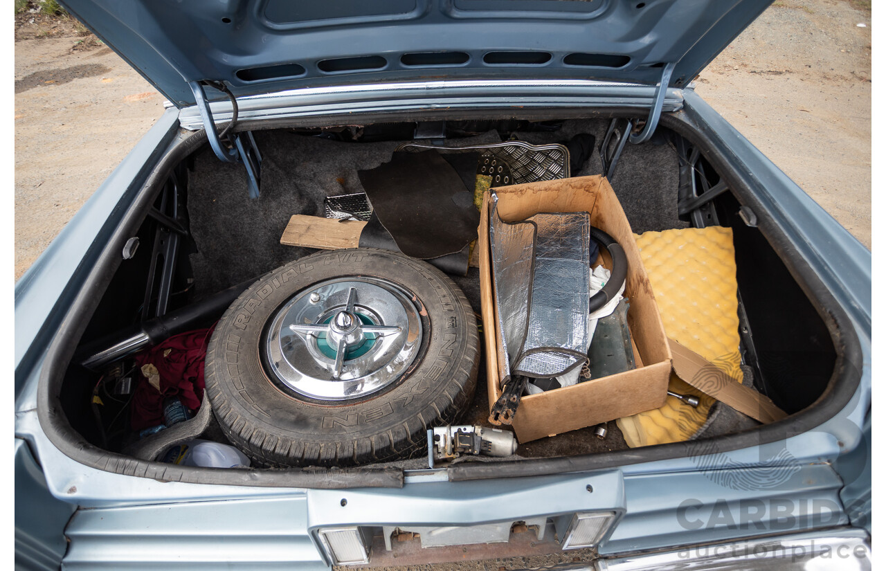 01/1981 Cadillac DeVille 4d Sedan Blue / Grey V8 5.0L