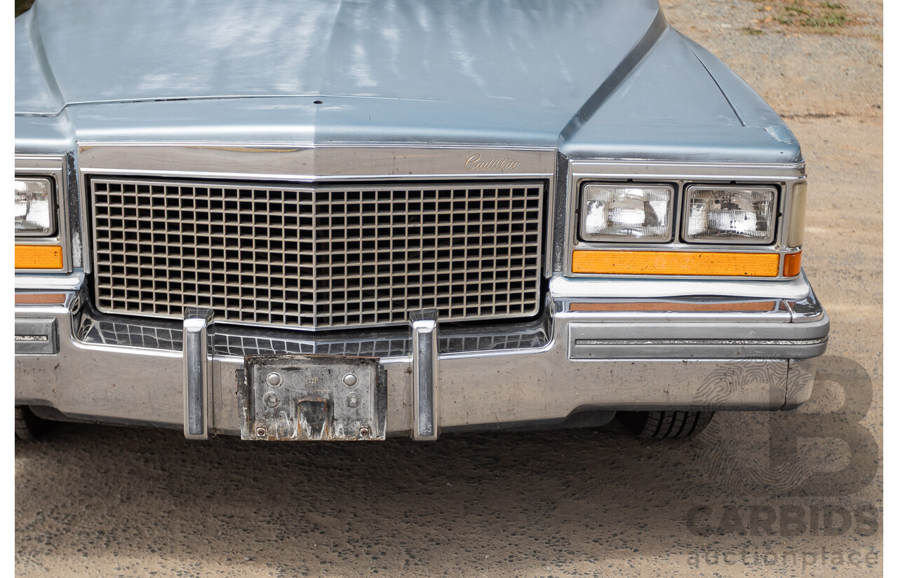 01/1981 Cadillac DeVille 4d Sedan Blue / Grey V8 5.0L