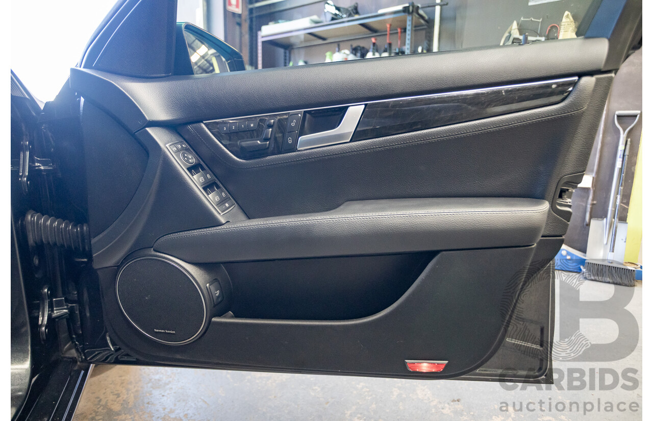 06/2011 Mercedes-Benz C250 CGI Avantgarde W204 MY10 UPGRADE 4D Sedan Magnetite Black Metallic 1.8L