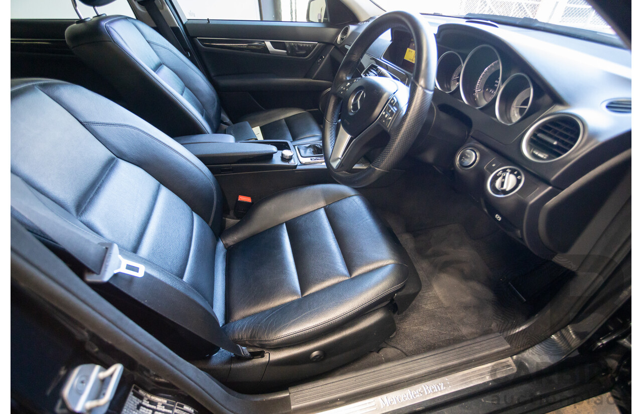06/2011 Mercedes-Benz C250 CGI Avantgarde W204 MY10 UPGRADE 4D Sedan Magnetite Black Metallic 1.8L