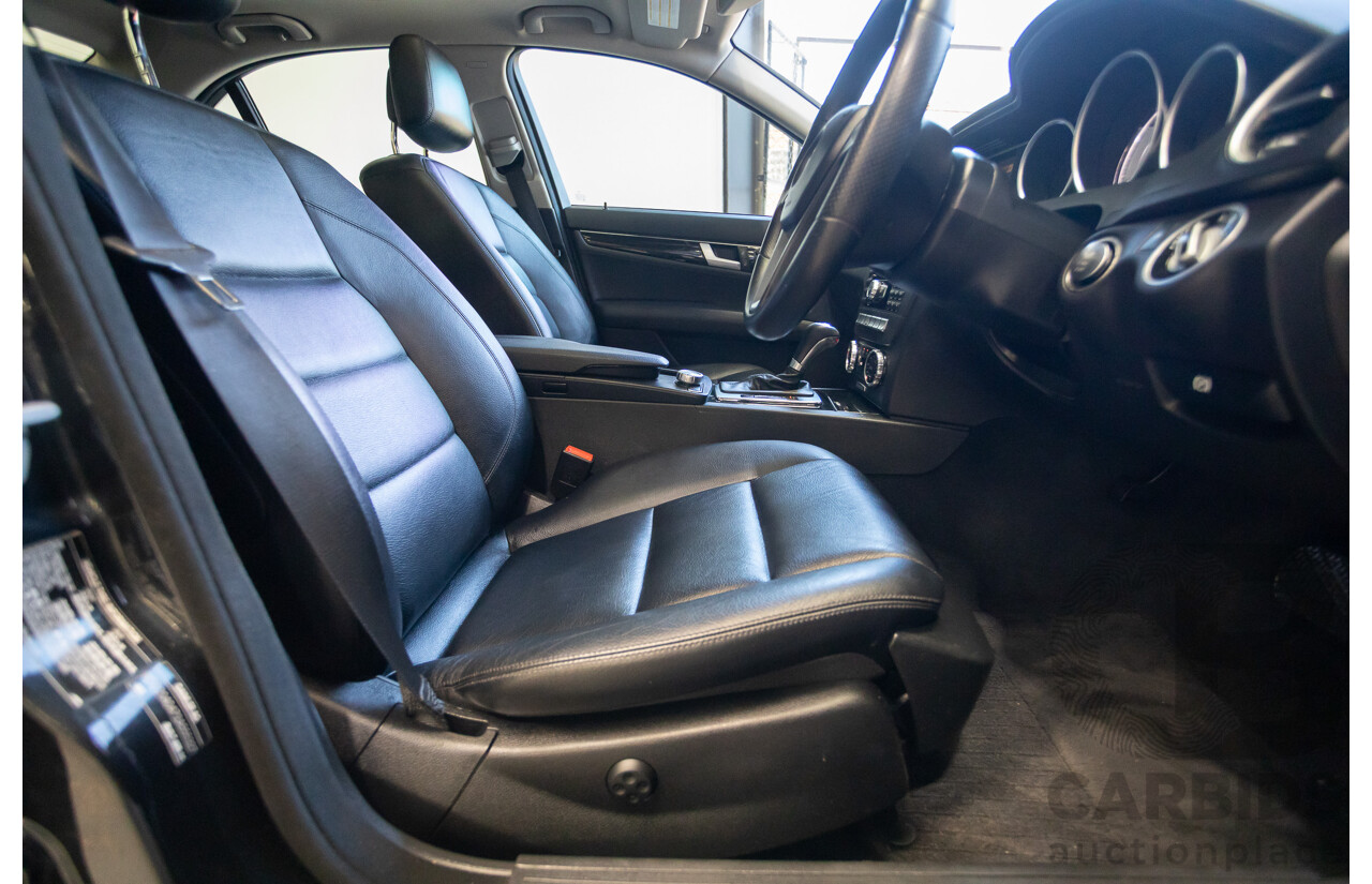 06/2011 Mercedes-Benz C250 CGI Avantgarde W204 MY10 UPGRADE 4D Sedan Magnetite Black Metallic 1.8L