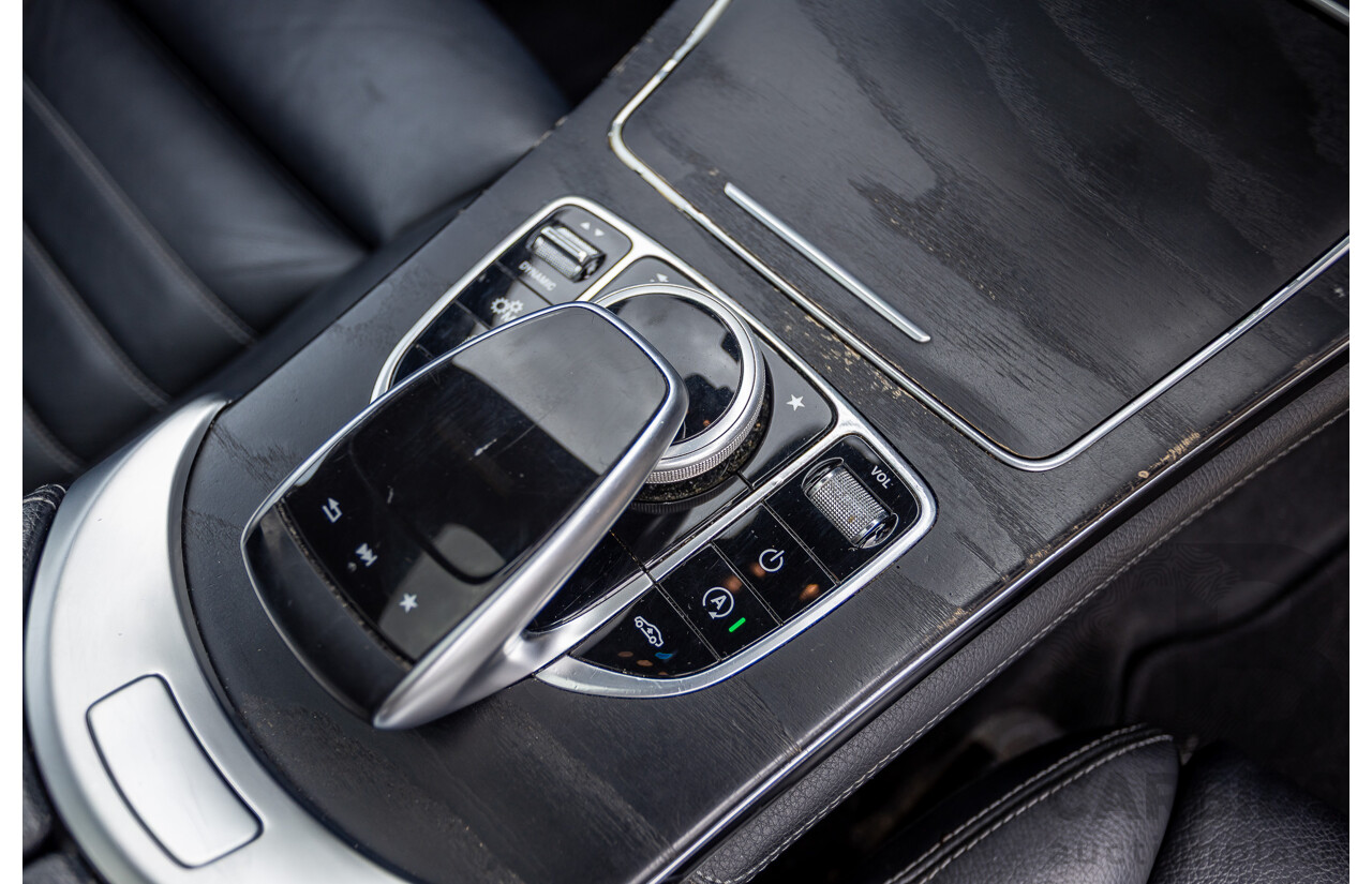 12/2016 Mercedes-Benz GLC 43 AMG (AWD) 253 MY17 4D Wagon Diamond White Bright Turbo 3.0L