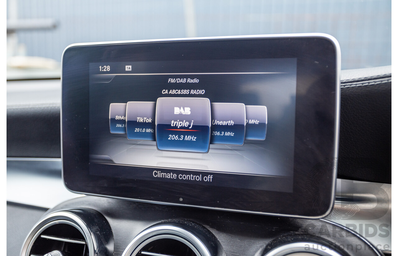 12/2016 Mercedes-Benz GLC 43 AMG (AWD) 253 MY17 4D Wagon Diamond White Bright Turbo 3.0L